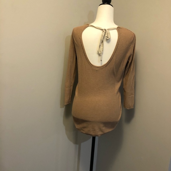 Aritzia T. Babaton Silk Cashmere sweater XS - Picture 2 of 3